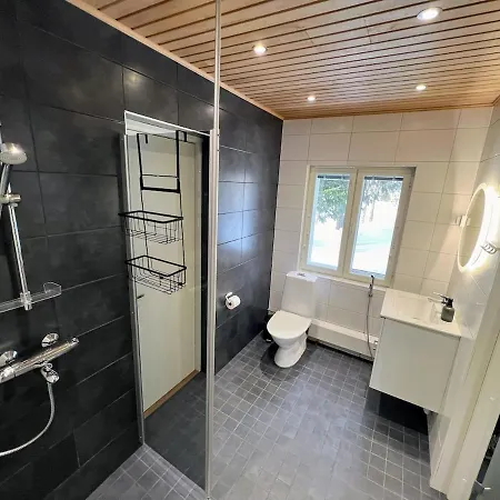 Large Three-bedroom Casa vacanze *